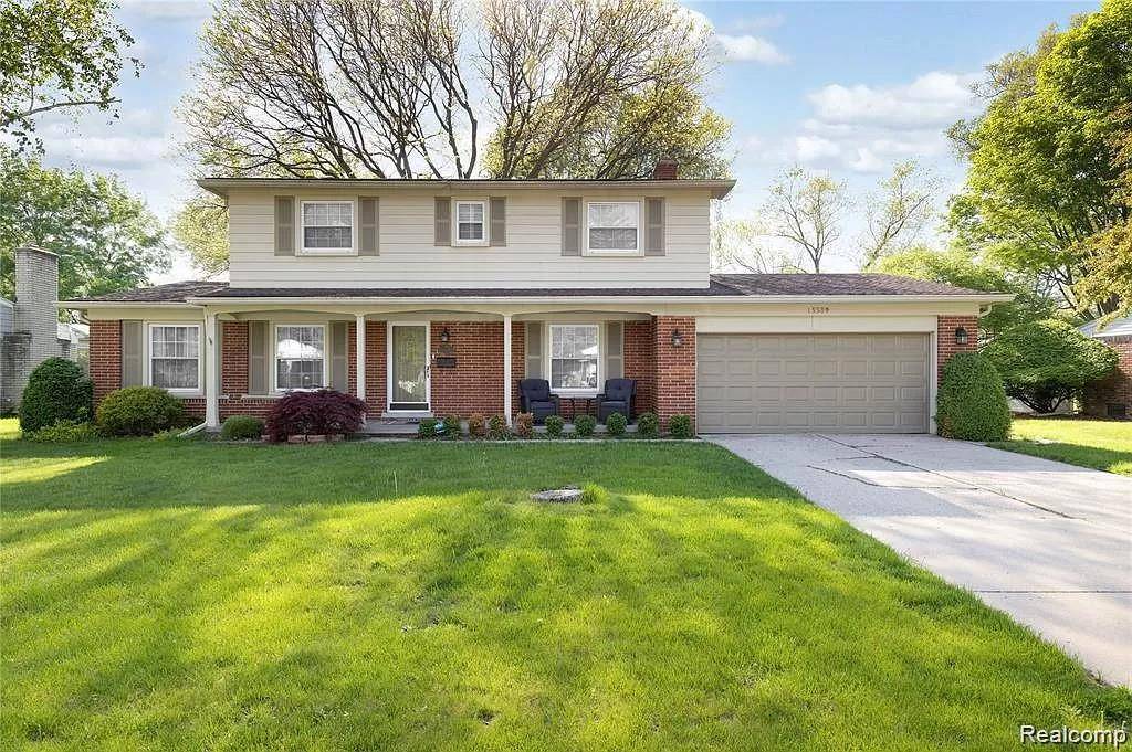 Livonia, MI 48154,15589 Ashurst ST