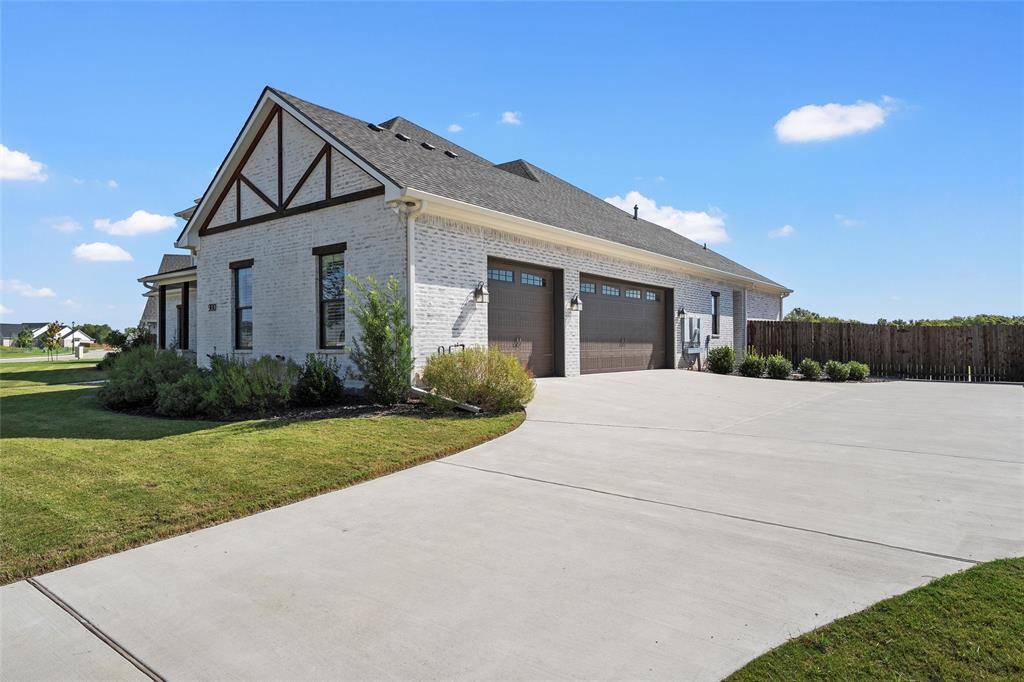 Mcgregor, TX 76657,900 Glorietta Drive