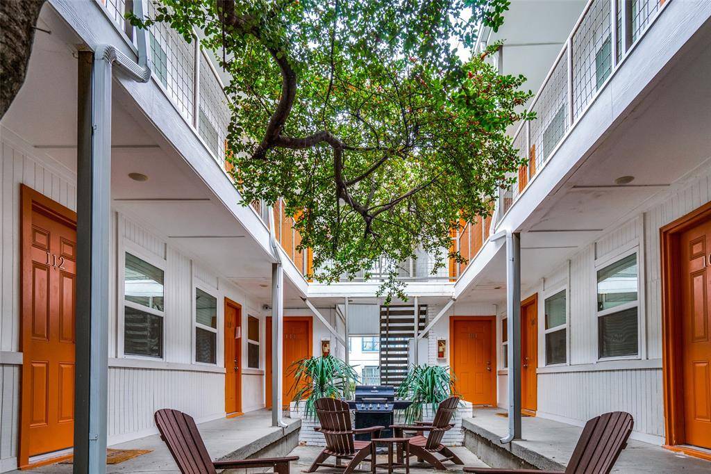 Dallas, TX 75206,4927 San Jacinto Street #112