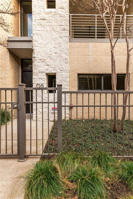 Dallas, TX 75219,4111 Newton Avenue #5