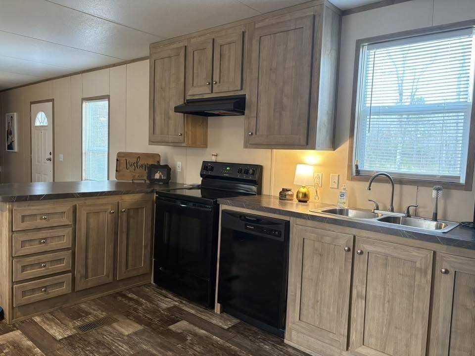 Gloster, LA 71030,100 Shanee Drive