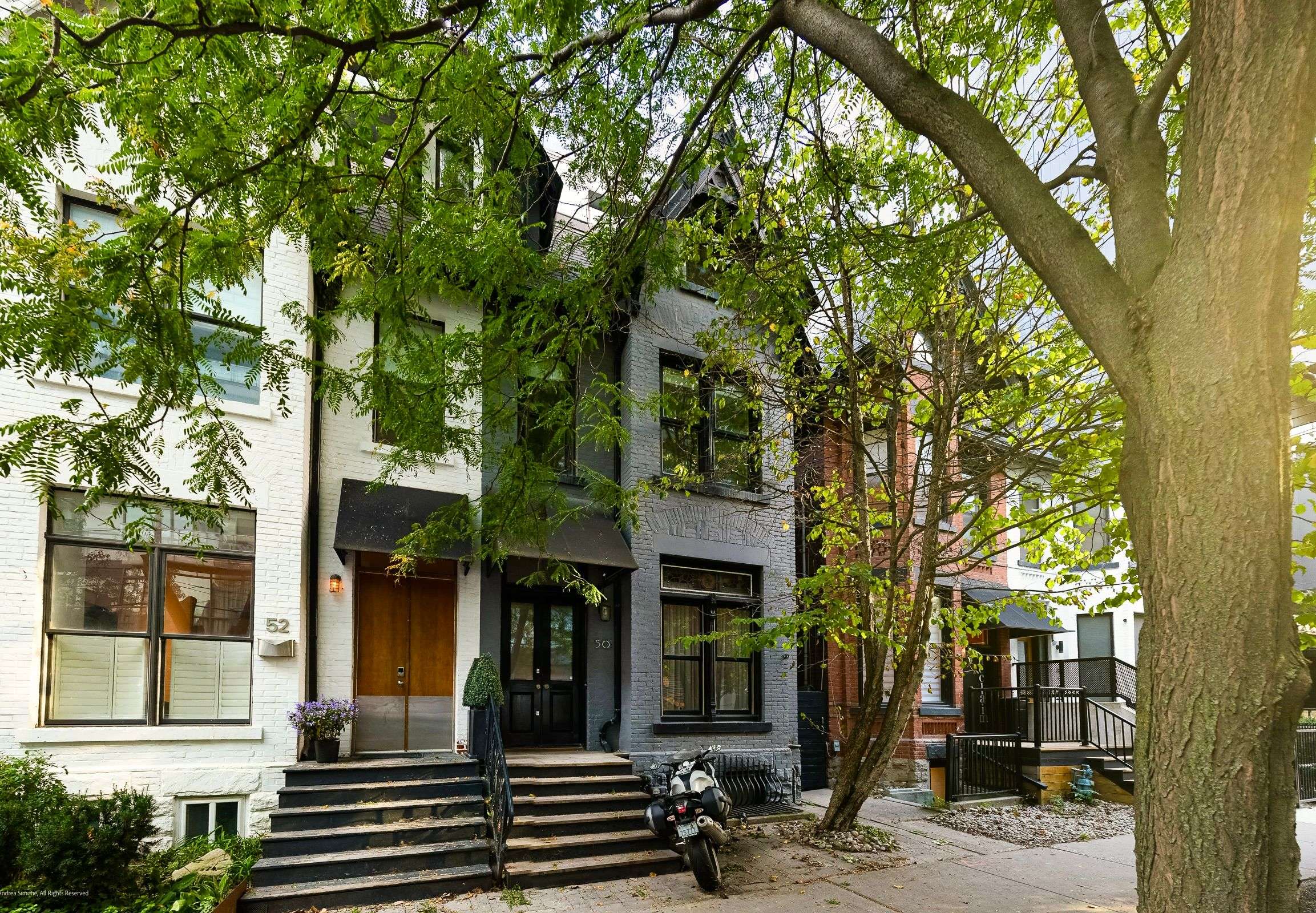 Toronto C01, ON M5V 1H6,50 Stewart ST