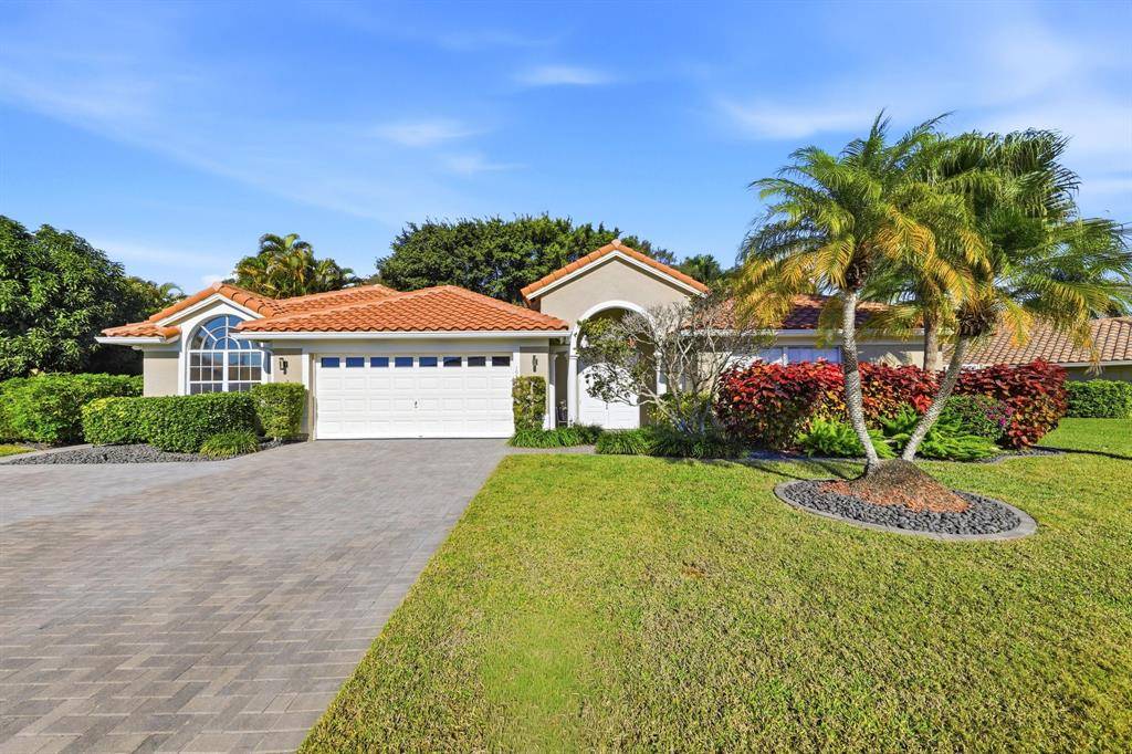 Boca Raton, FL 33498,19149 Cloister Lake Ln