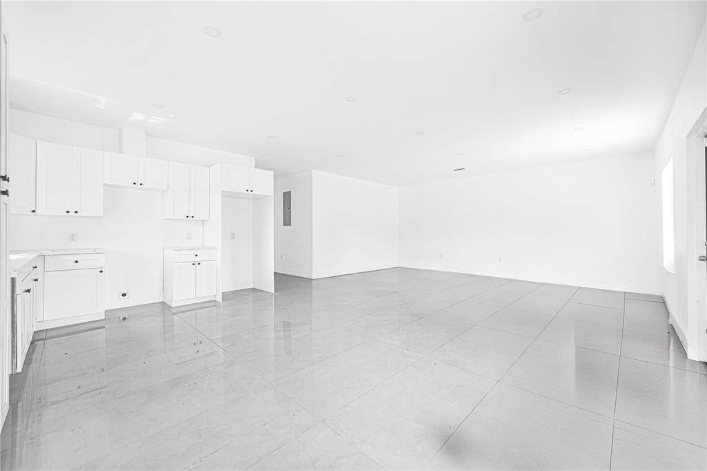 Miami, FL 33150,7990 NW 8th Ave