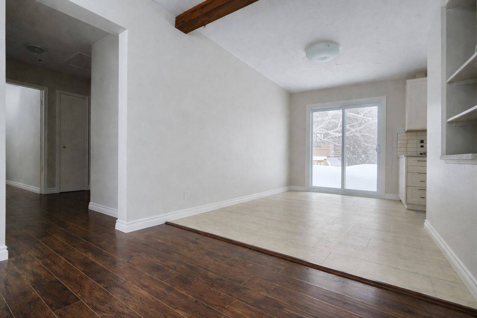 Orillia, ON L3V 2S7,56 Elmer AVE