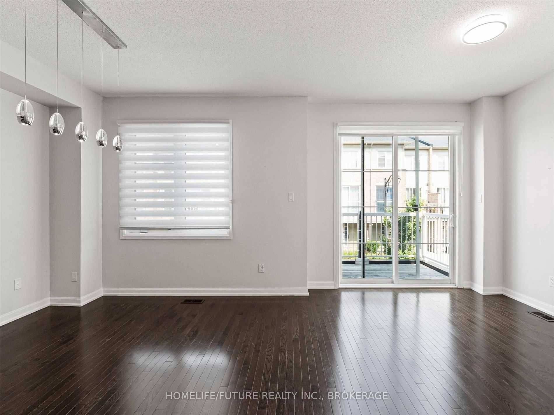 Milton, ON L9T 8M7,165 Hampshire WAY #127