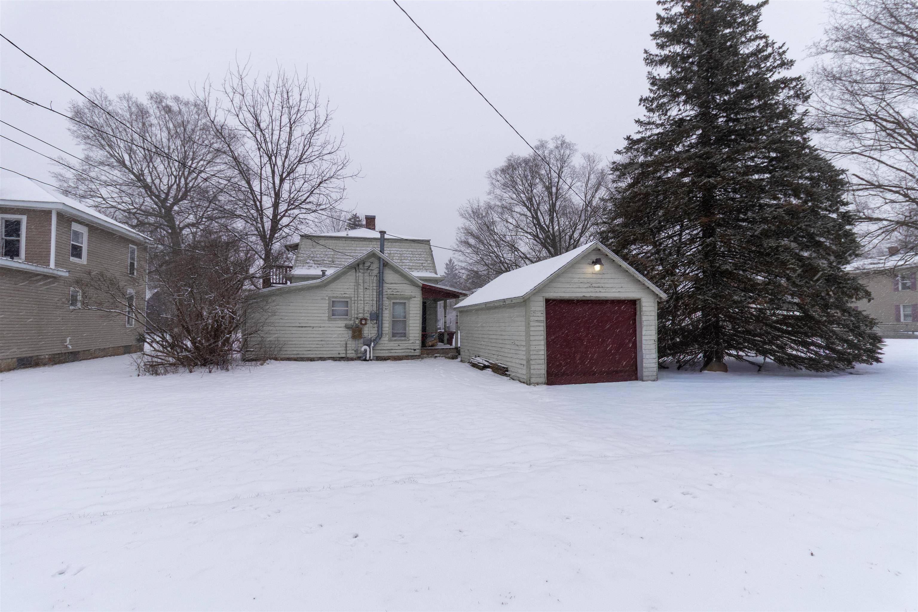 Mount Pleasant, MI 48858,628 Oak