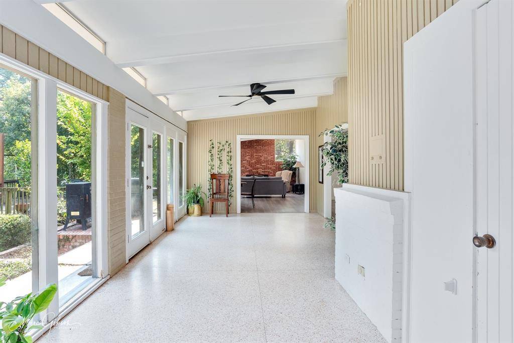 Shreveport, LA 71106,530 Spring Lake Drive