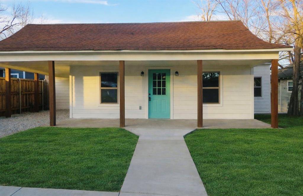 Denison, TX 75020,811 W Day Street