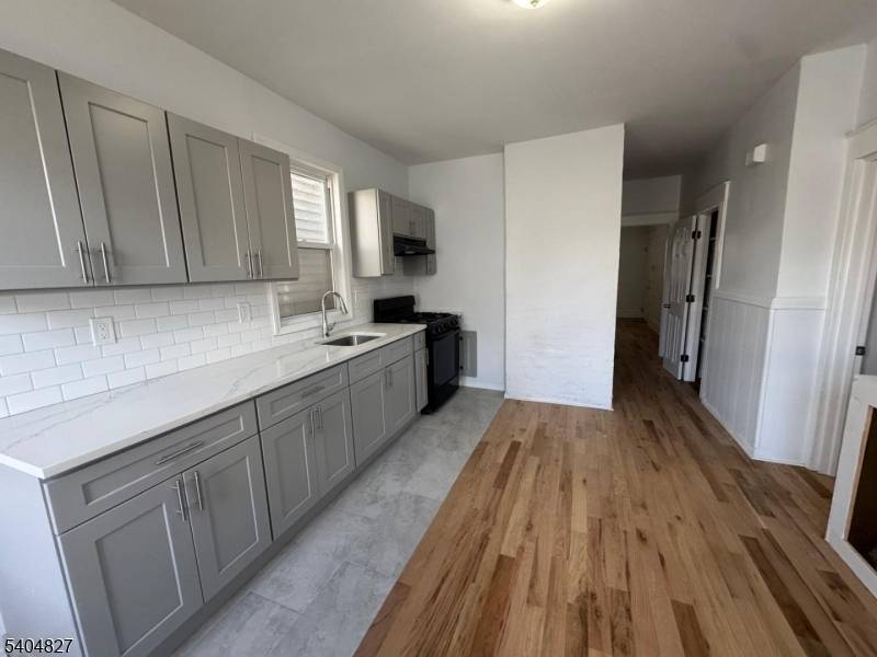 Newark City, NJ 07106,66 Isabella Ave