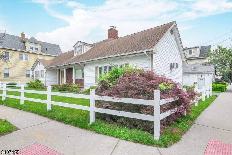 Wallington Boro, NJ 07057,84 Locust Ave