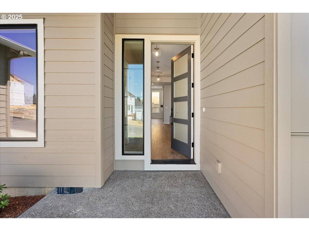 Vancouver, WA 98686,16803 NE 38TH AVE