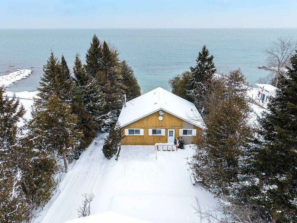 Blue Mountains, ON N0H 2P0,227 Sunset BLVD