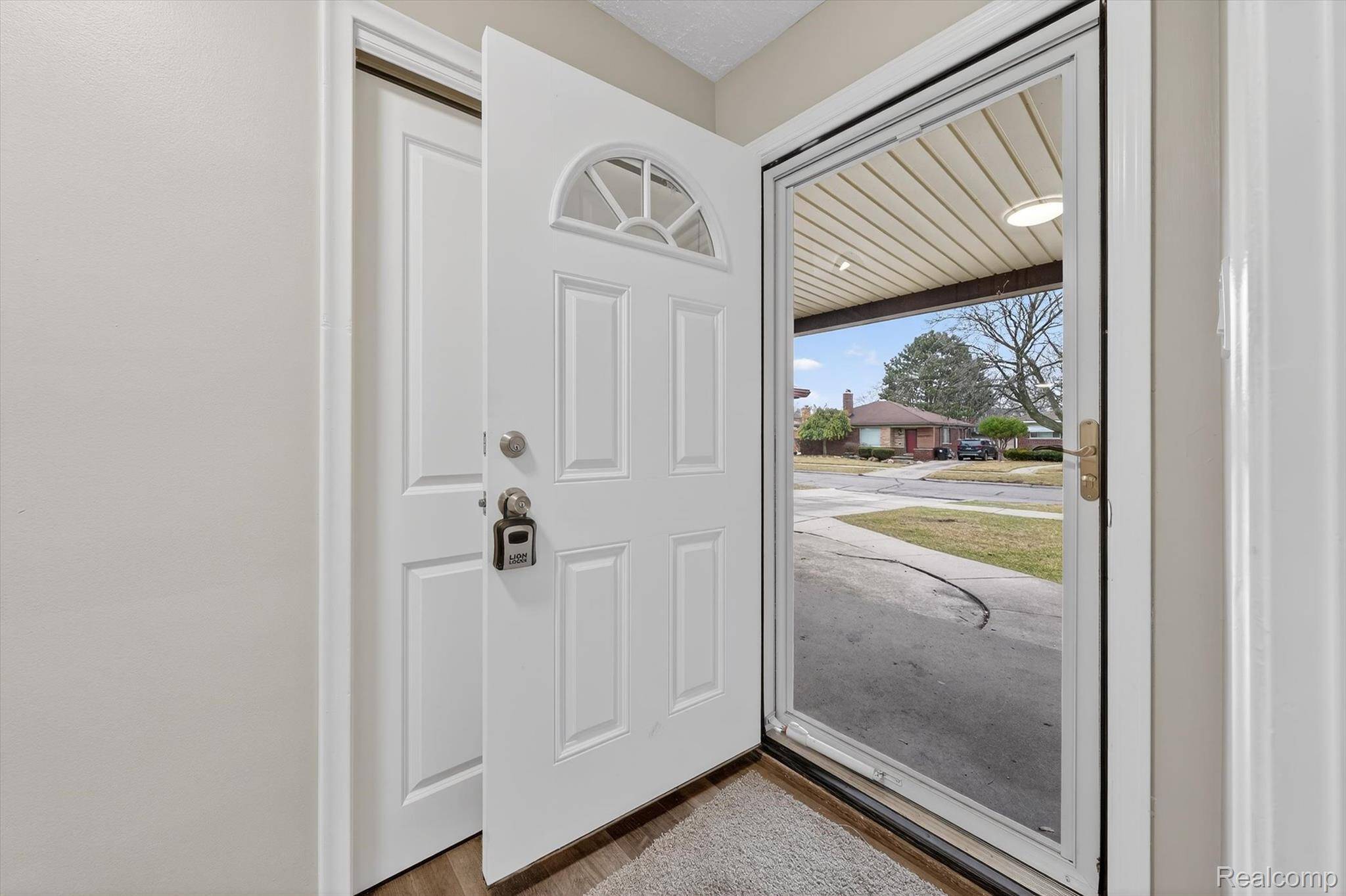 Redford, MI 48239,9289 Marion CRES