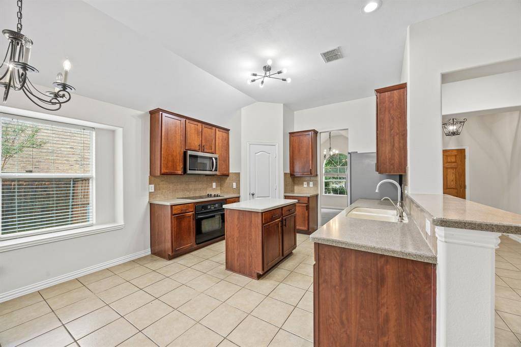 Grand Prairie, TX 75054,2804 Barco