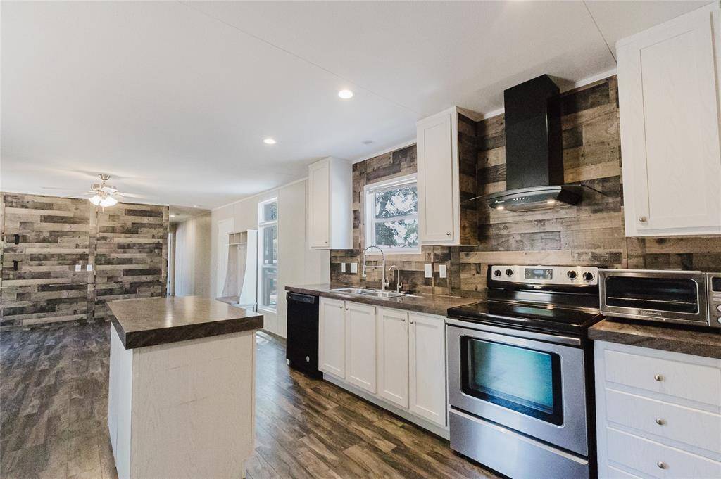 Azle, TX 76020,14412 Liberty School Road