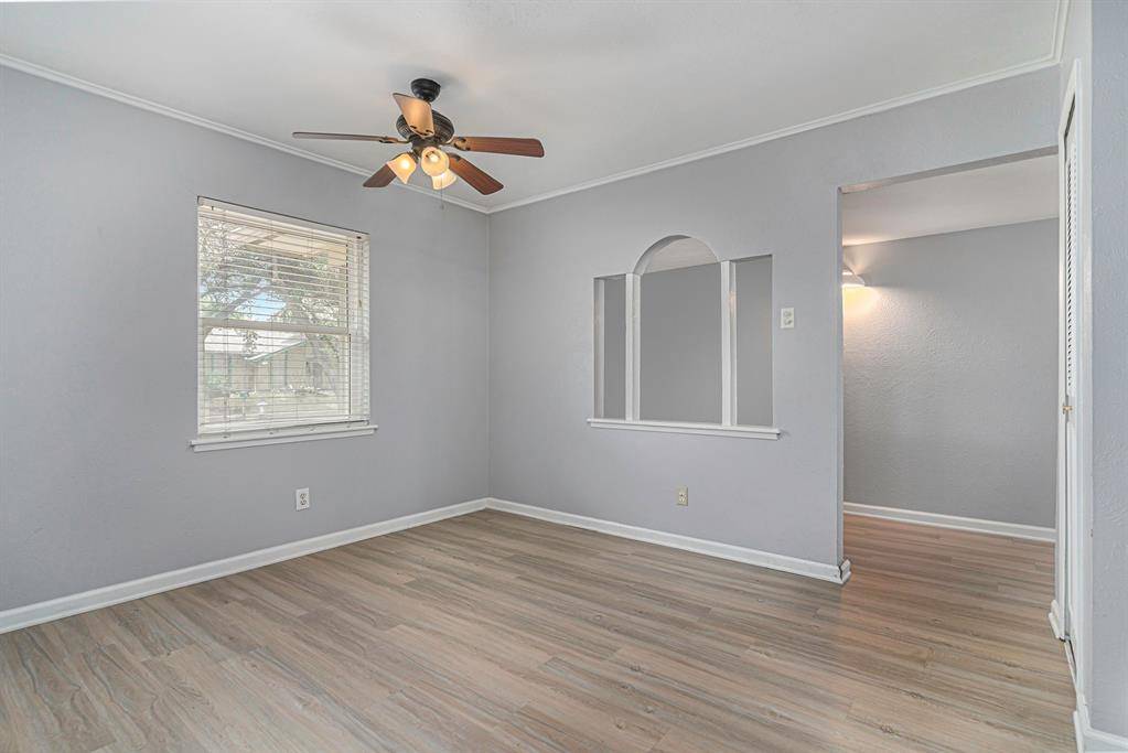 1822 Chamberlain Drive, Carrollton, TX 75007