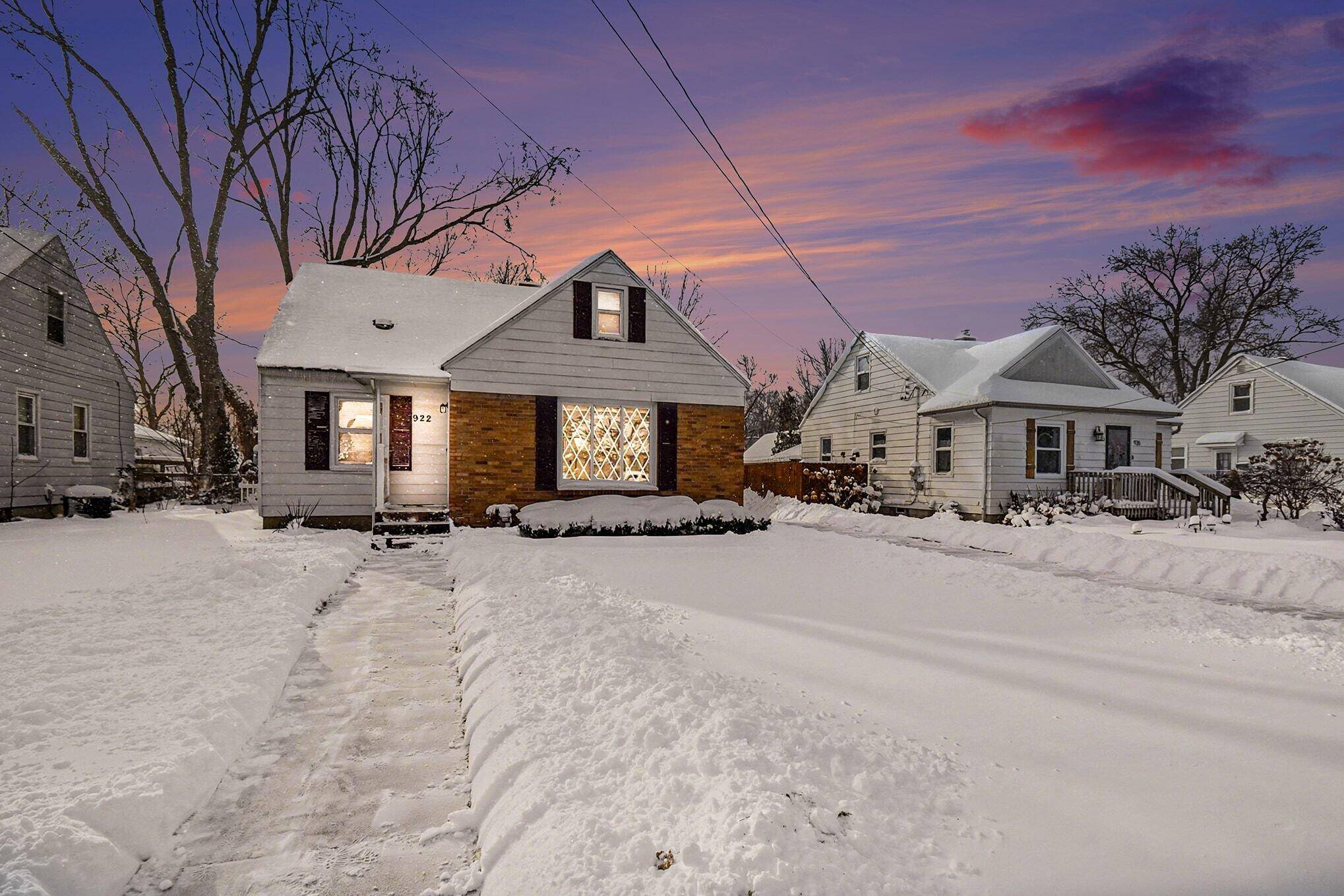 Wyoming, MI 49509,922 Blanchard ST SW