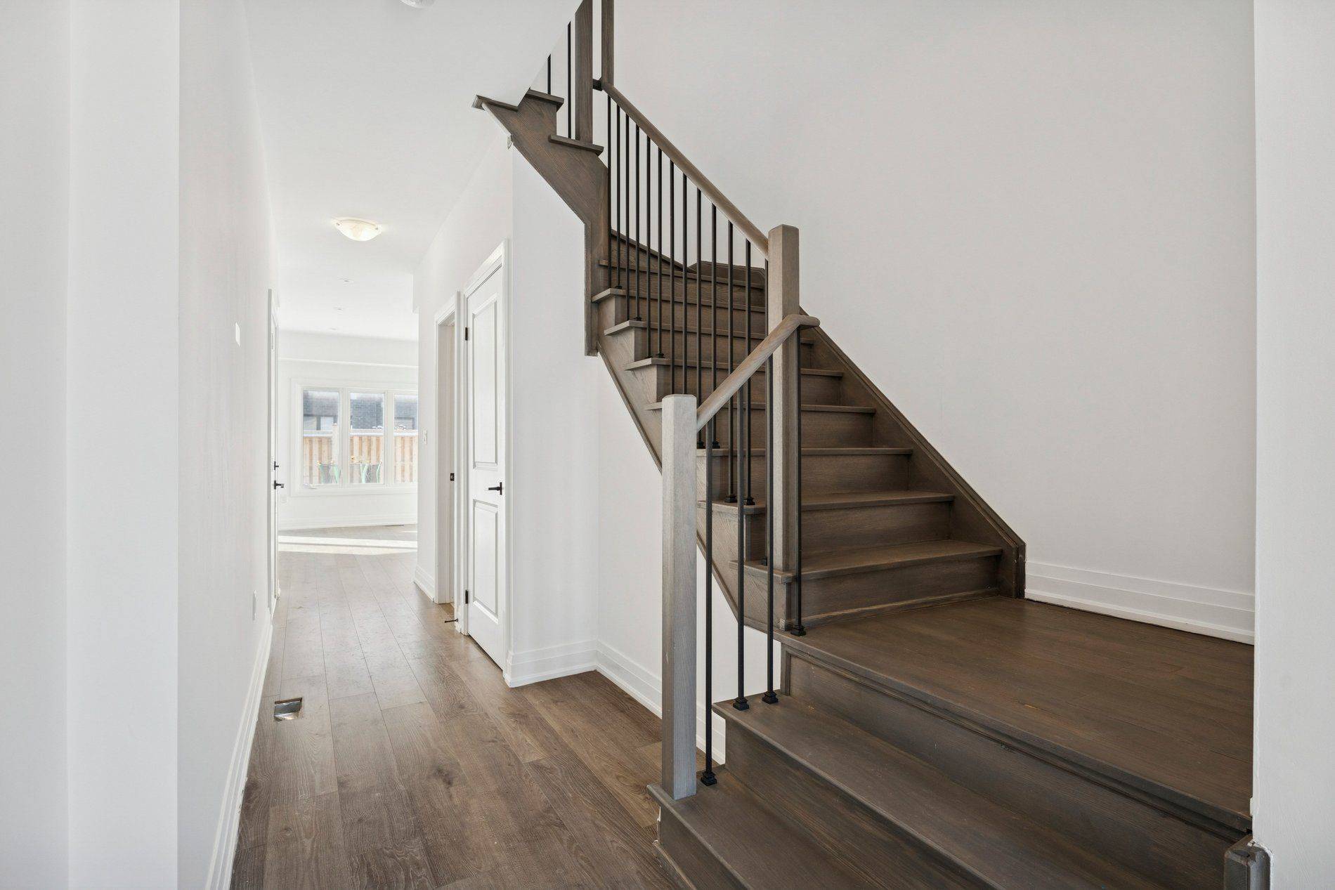 Barrie, ON L9J 0M4,5 Haven LN