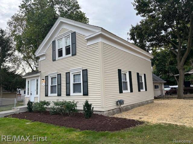 Wayne, MI 48184,35487 Glover ST