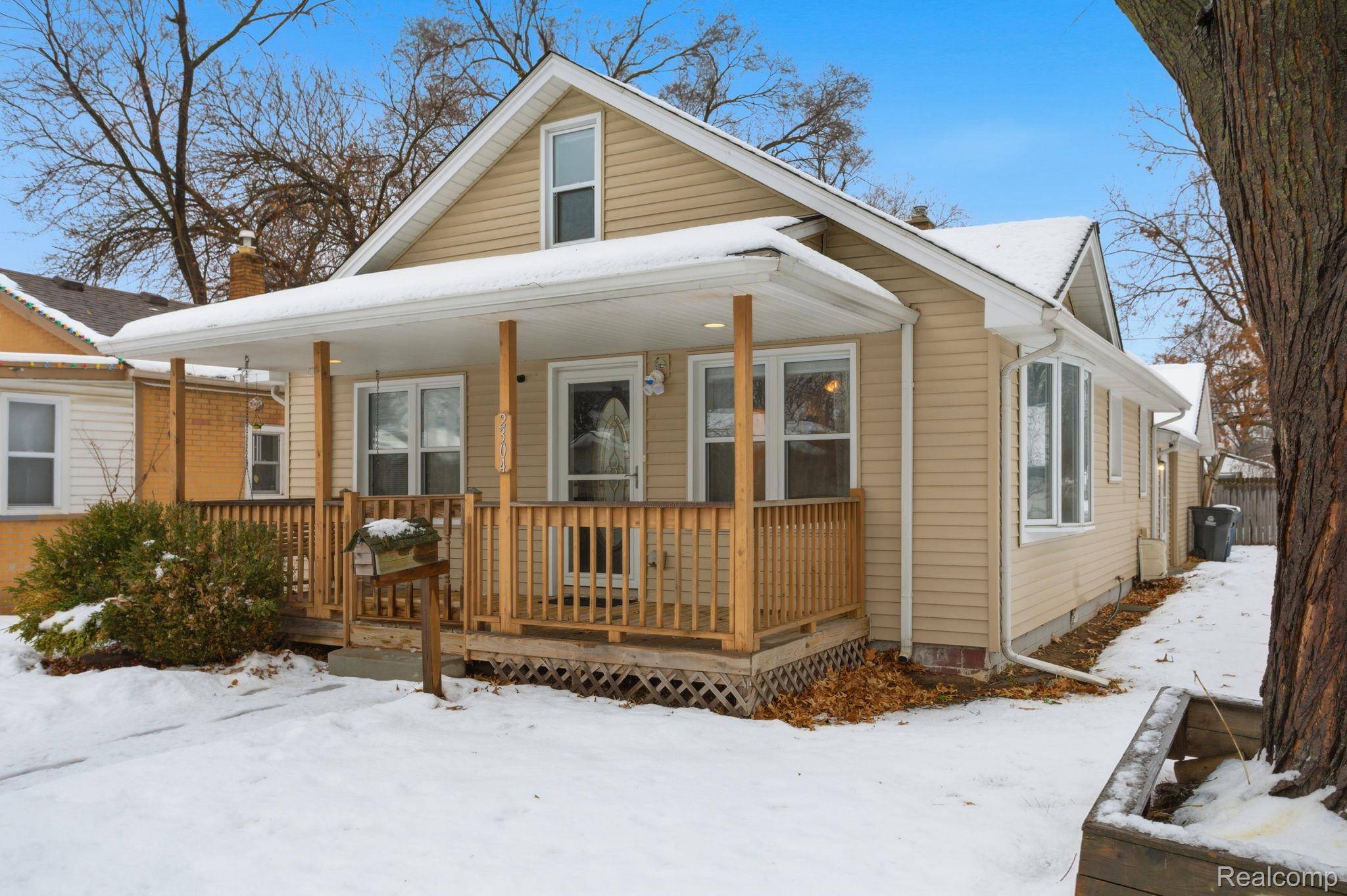 Westland, MI 48186,2304 2nd St ST