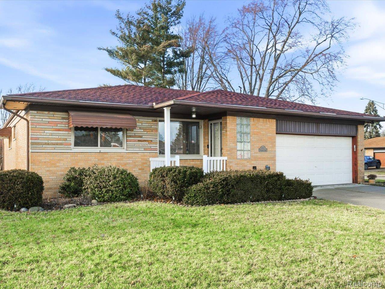 Warren, MI 48093,31327 Wellston DR