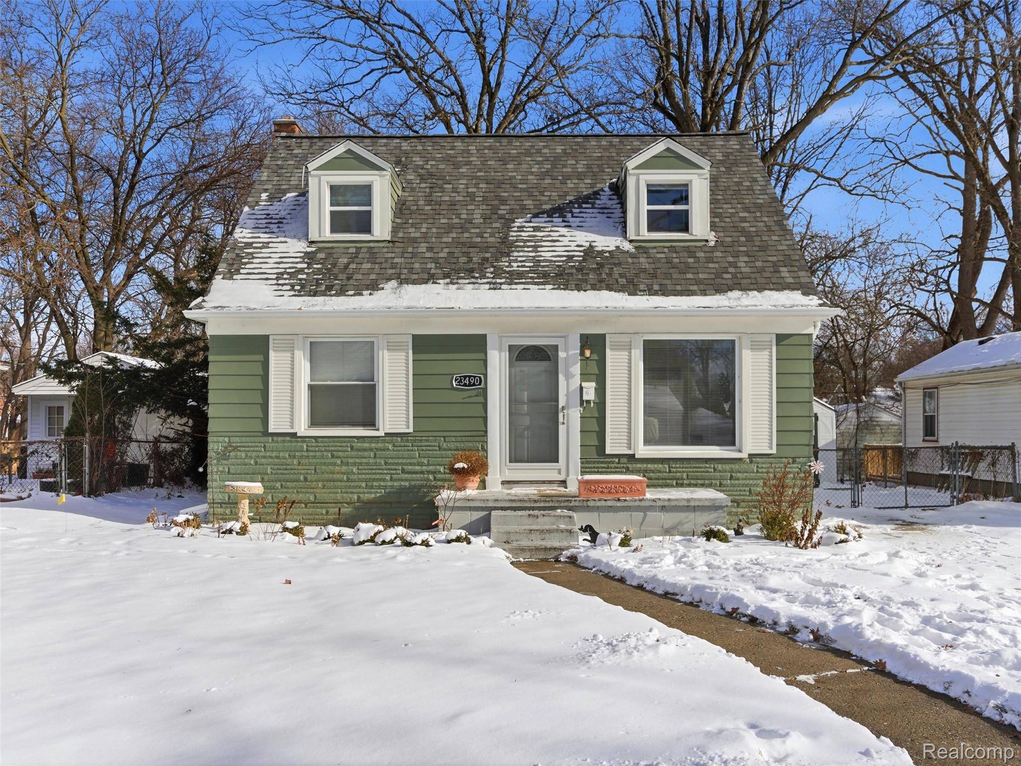 Oak Park, MI 48237,23490 Seneca ST