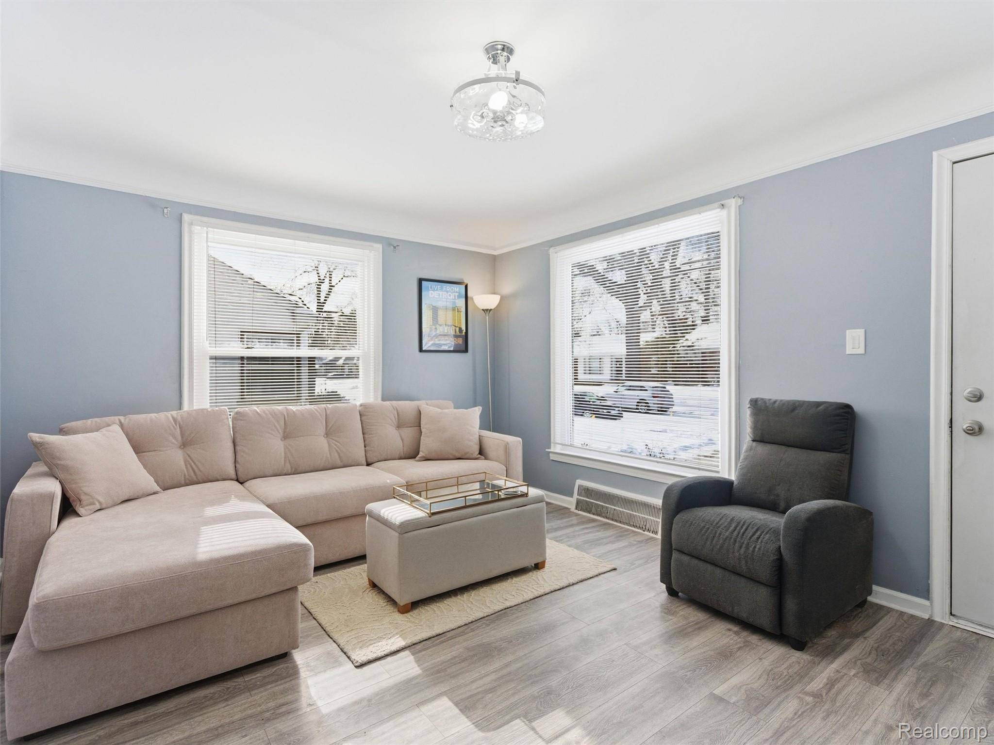 Oak Park, MI 48237,23490 Seneca ST