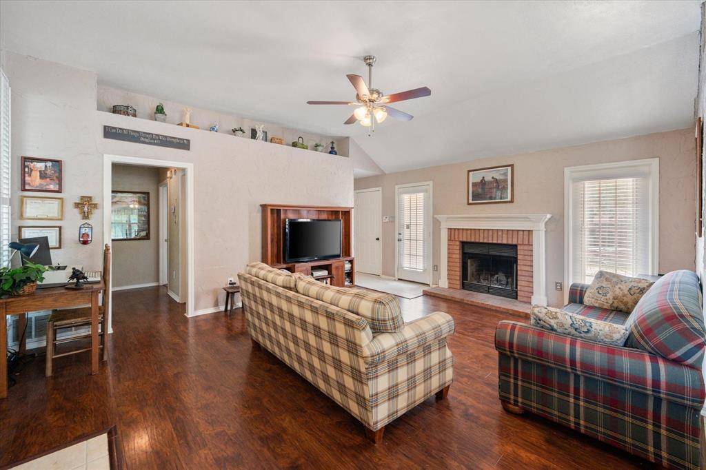 Ennis, TX 75119,2311 Sherwood Drive