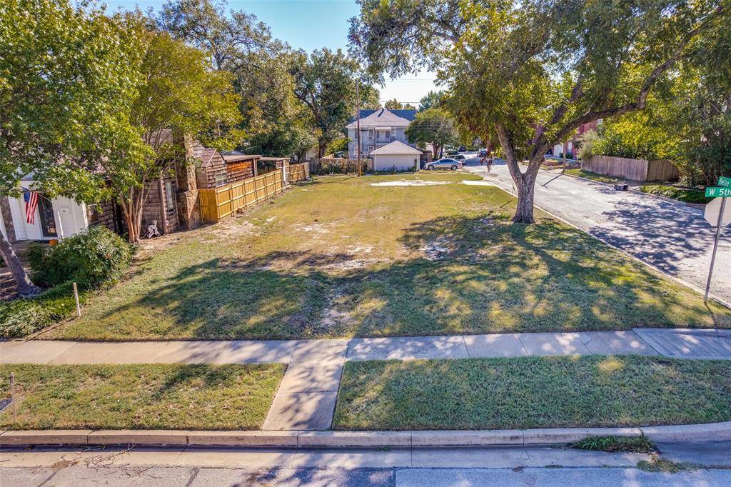 Fort Worth, TX 76107,3829 W 5th Street
