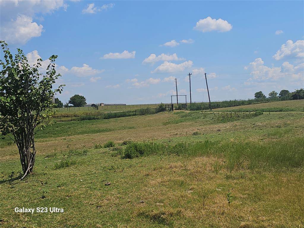 Ennis, TX 75119,810 Cody Road