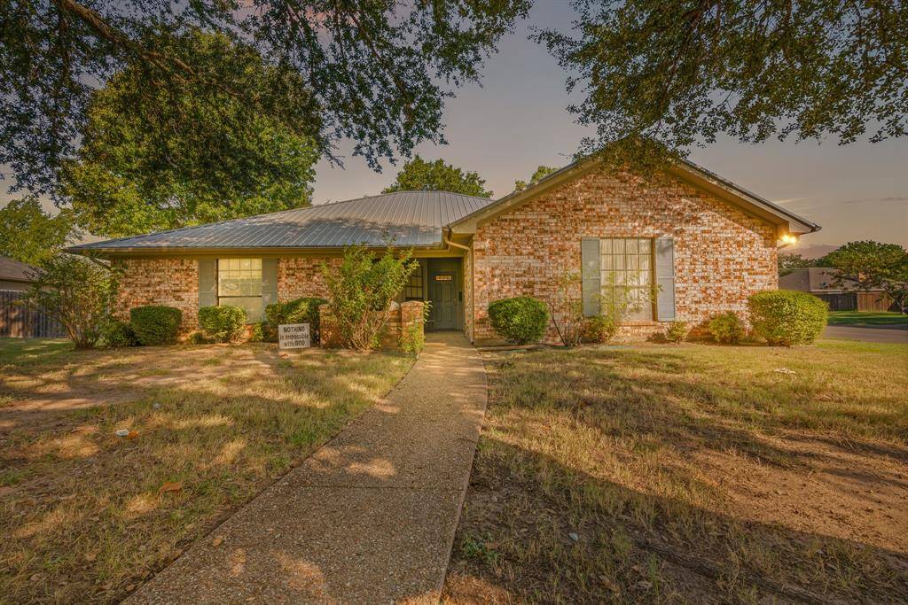 Cleburne, TX 76033,1602 Murry Drive