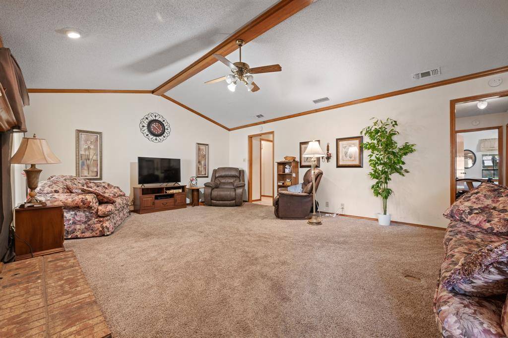 Cleburne, TX 76033,1602 Murry Drive