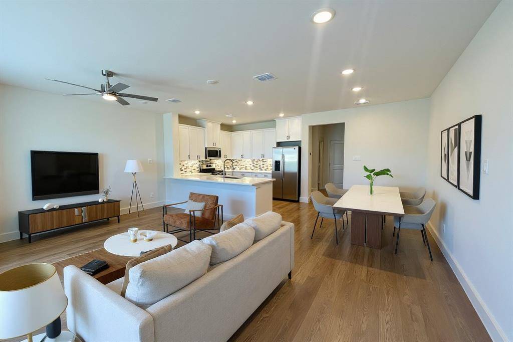 Arlington, TX 76005,4742 Smokey Quartz Lane