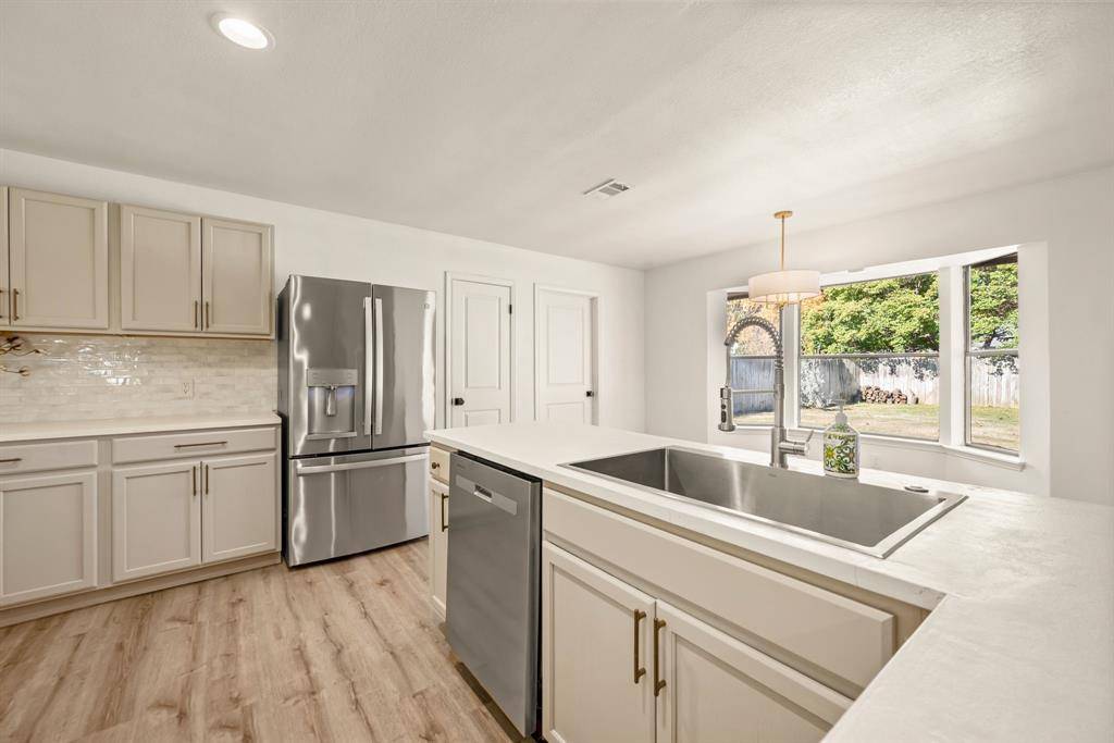 Fort Worth, TX 76137,4105 Hemlock Street