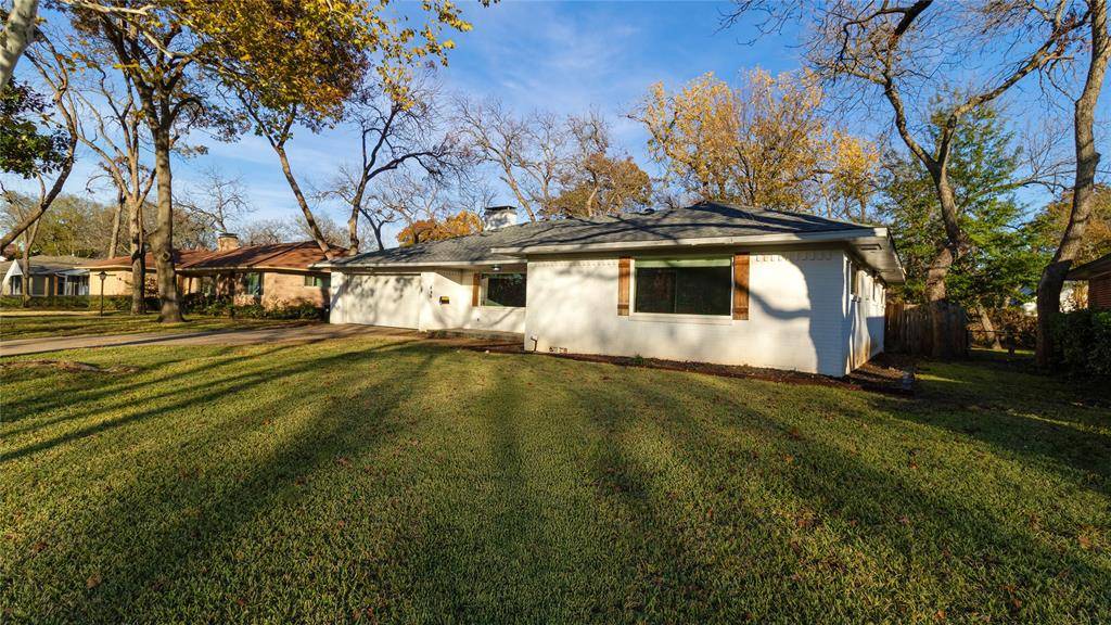 Dallas, TX 75233,3446 Silverwood Lane