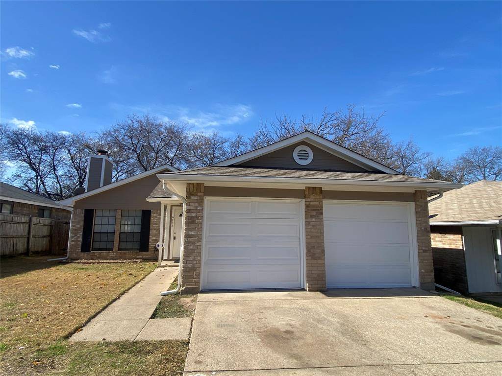 Dallas, TX 75237,6737 Mattney Circle