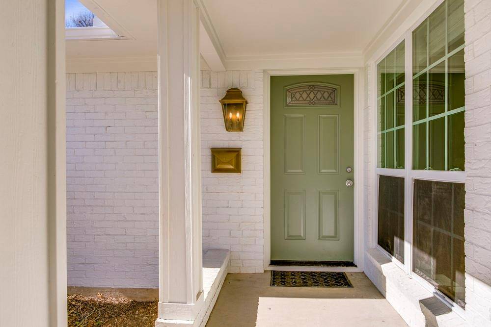 Dallas, TX 75206,5471 Anita Street