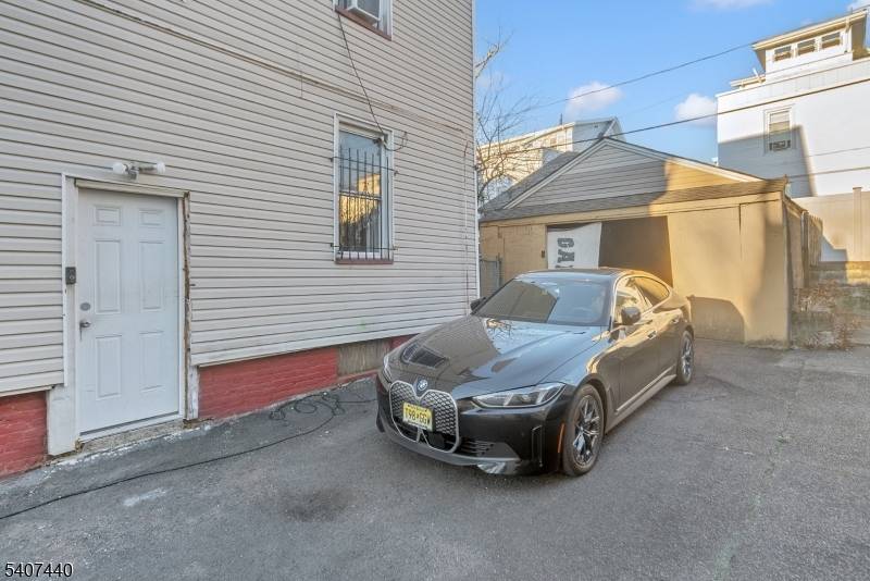 Newark City, NJ 07112,105 Huntington Ter