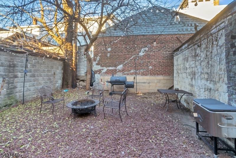 Newark City, NJ 07112,105 Huntington Ter