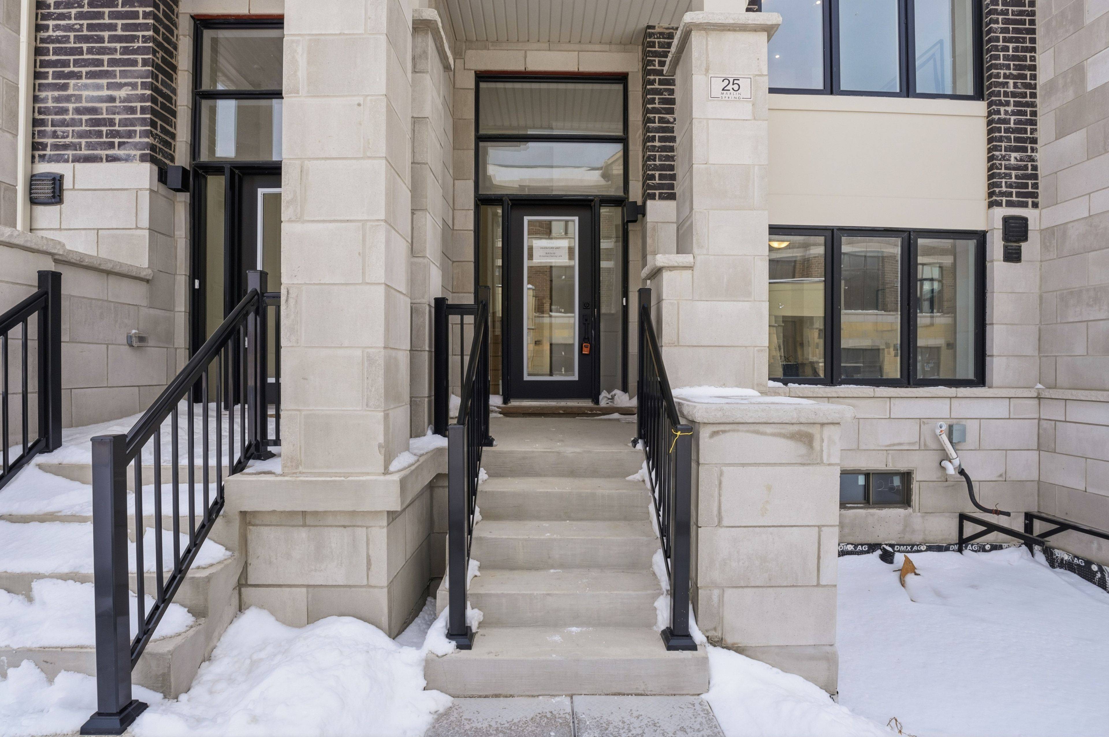 Richmond Hill, ON L4S 1N4,25 Norman Fleming LN