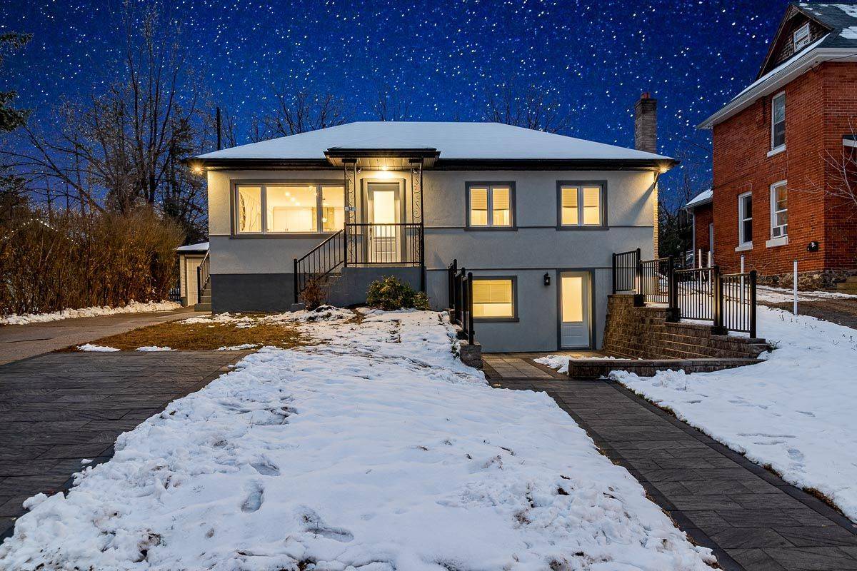 Barrie, ON L4N 2P6,72 Cumberland ST