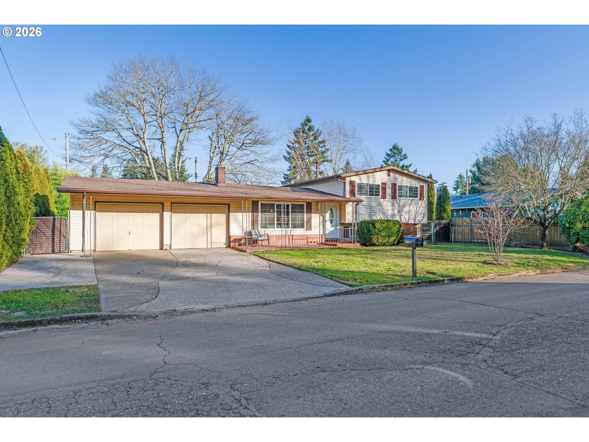 Portland, OR 97236,16627 SE BUSH ST