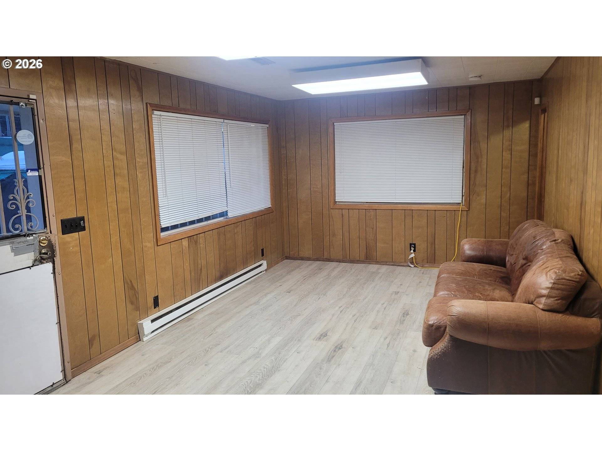 Portland, OR 97233,606 SE 148TH AVE