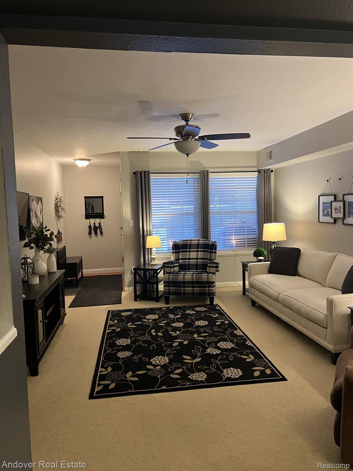 Northville, MI 48167,19248 Northridge DR