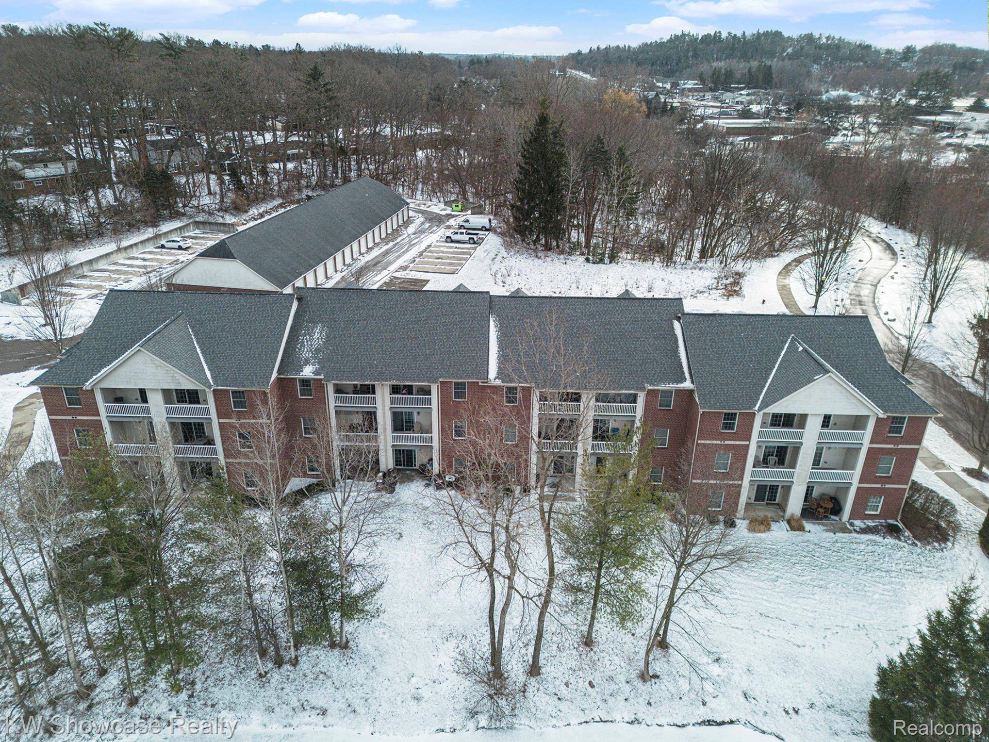 Clarkston, MI 48346,6600 Trillium Village LN #17