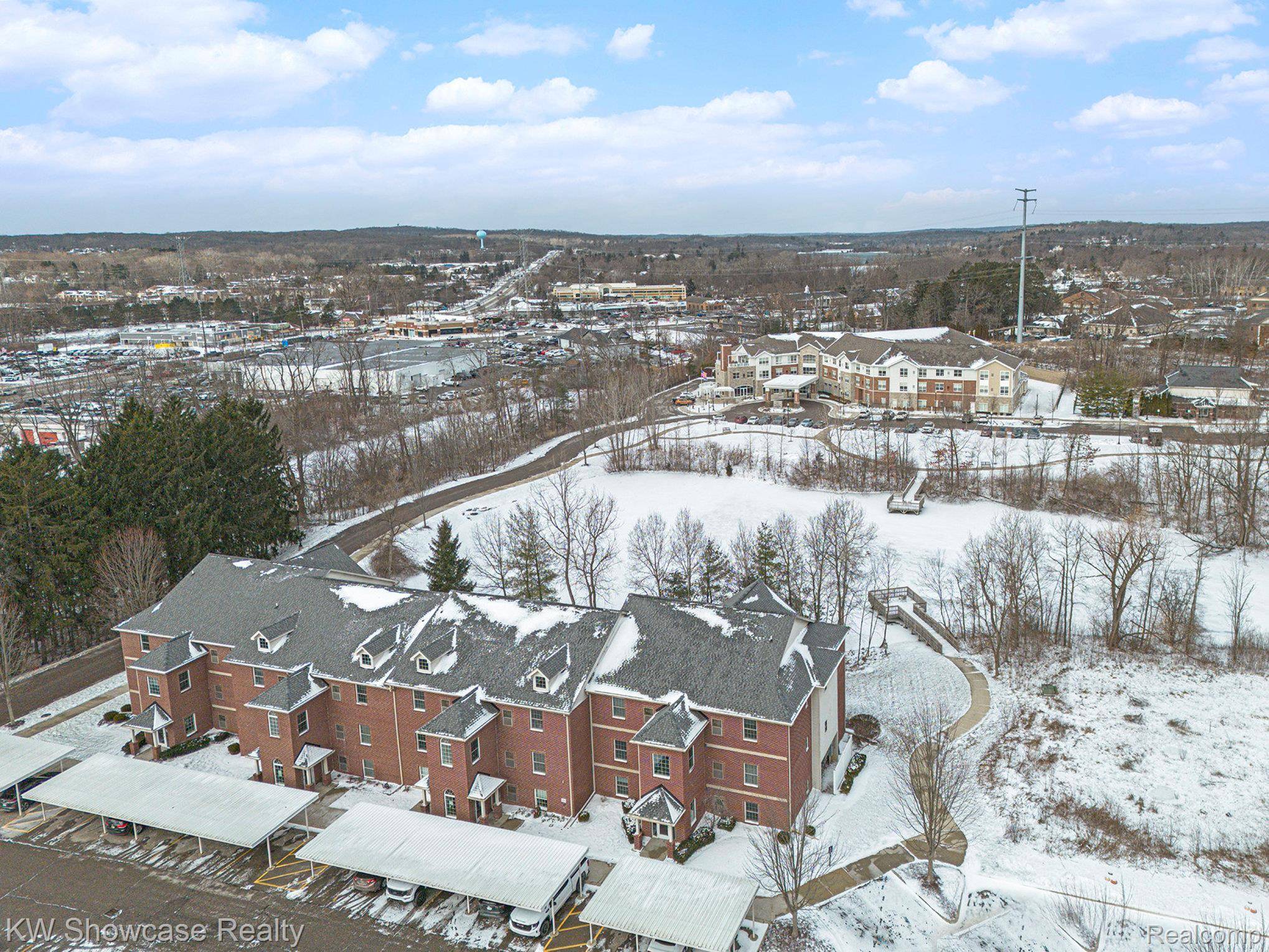 Clarkston, MI 48346,6600 Trillium Village LN #17