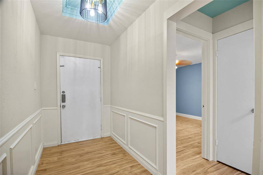 Bedford, TX 76021,913 Kensington Court