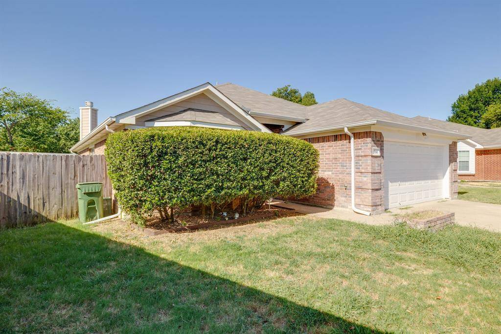 Arlington, TX 76002,504 Ammonite Court
