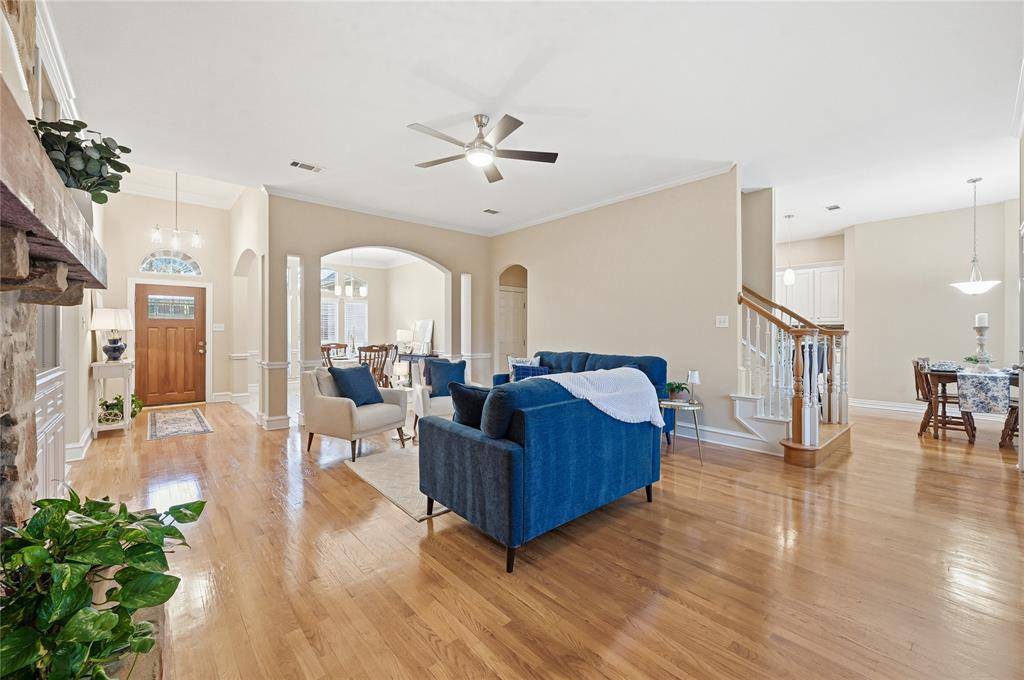 Grapevine, TX 76051,2608 Flameleaf Drive